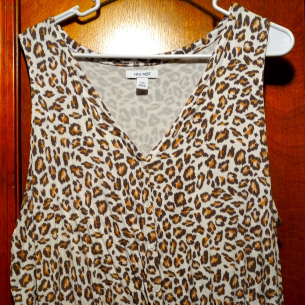 Dress tank